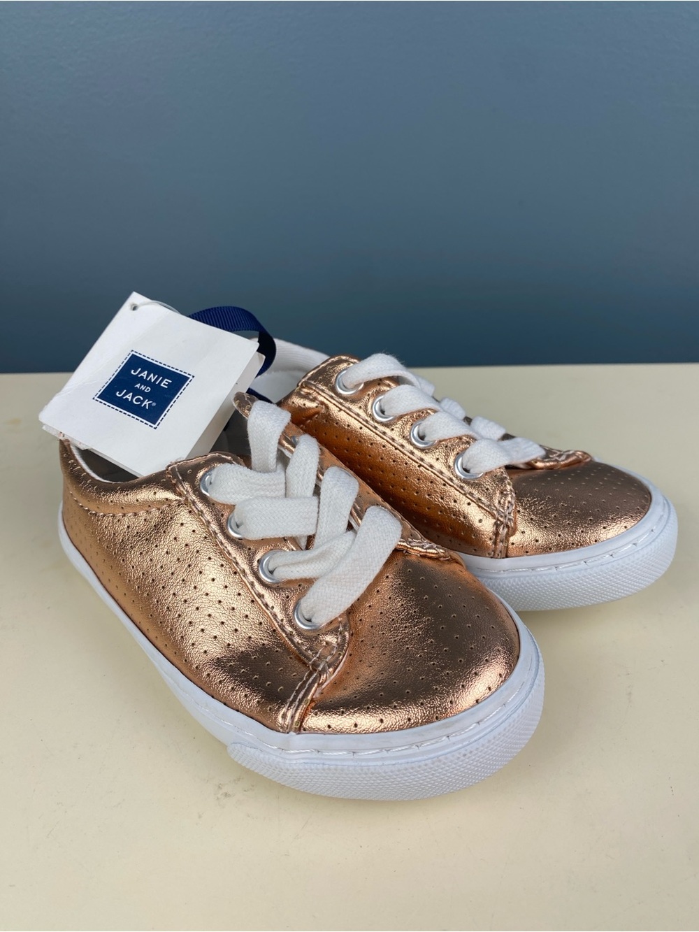 Janie and Jack Gold Metallic Sneakers rose gold size 8